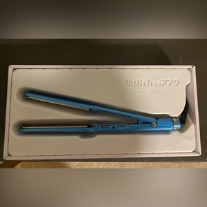 BaByliss Pro Nano Titanium ultra thin flat iron